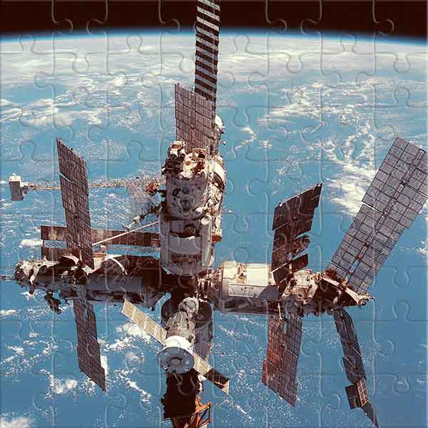 Orbital Station Above the Earth Jigsaw Puzzle